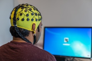 eeg-2680957_960_720.jpg